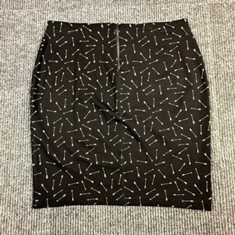Maison Jules Womens Black White Arrow Print Pencil Skirt Size L HO15 s/40055 - Picture 2 of 10